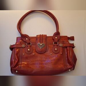 Red Croc-Texture Heart Accent Shoulder Bag